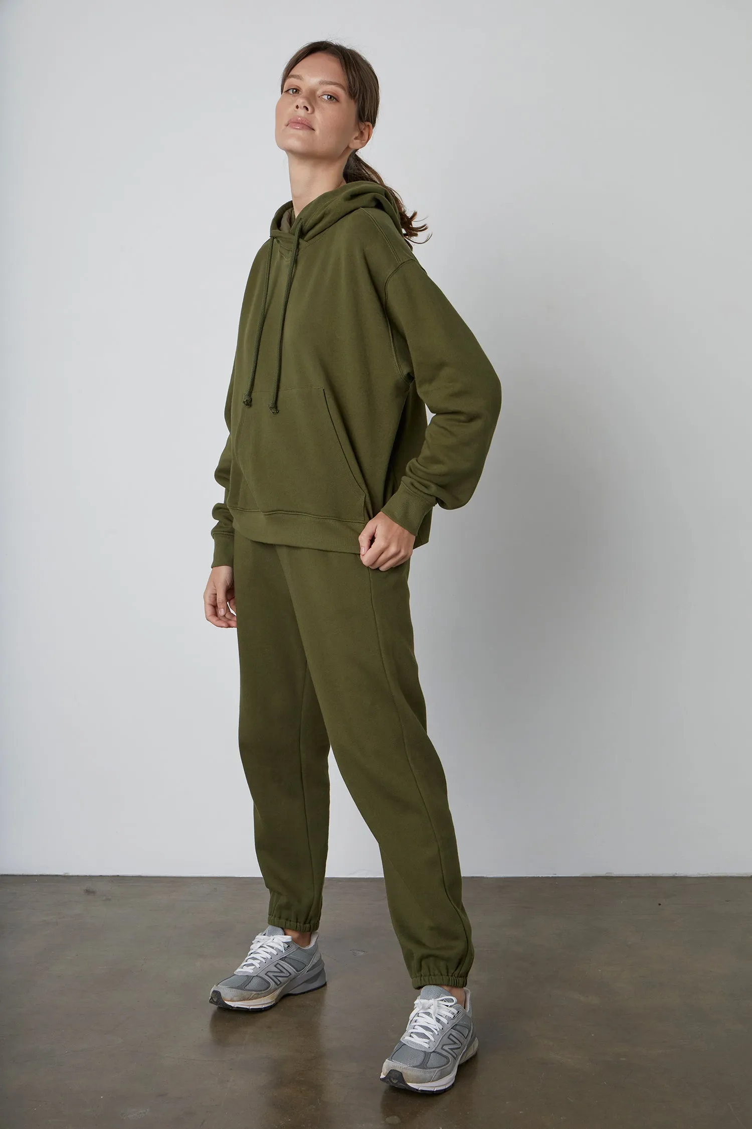 MEGAN FLEECE SWEATPANT IN KHAKI