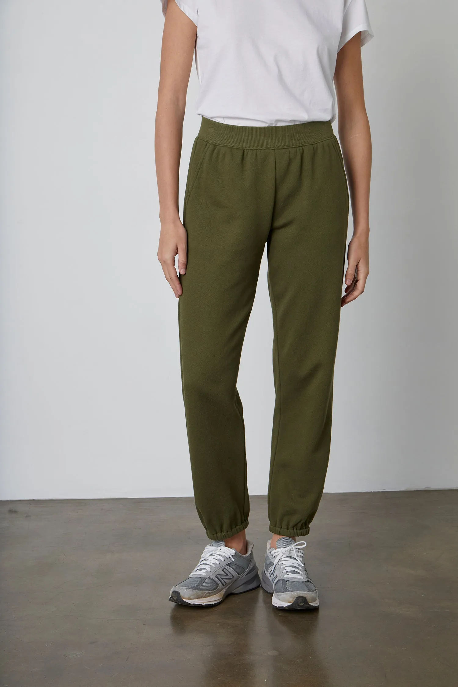 MEGAN FLEECE SWEATPANT IN KHAKI