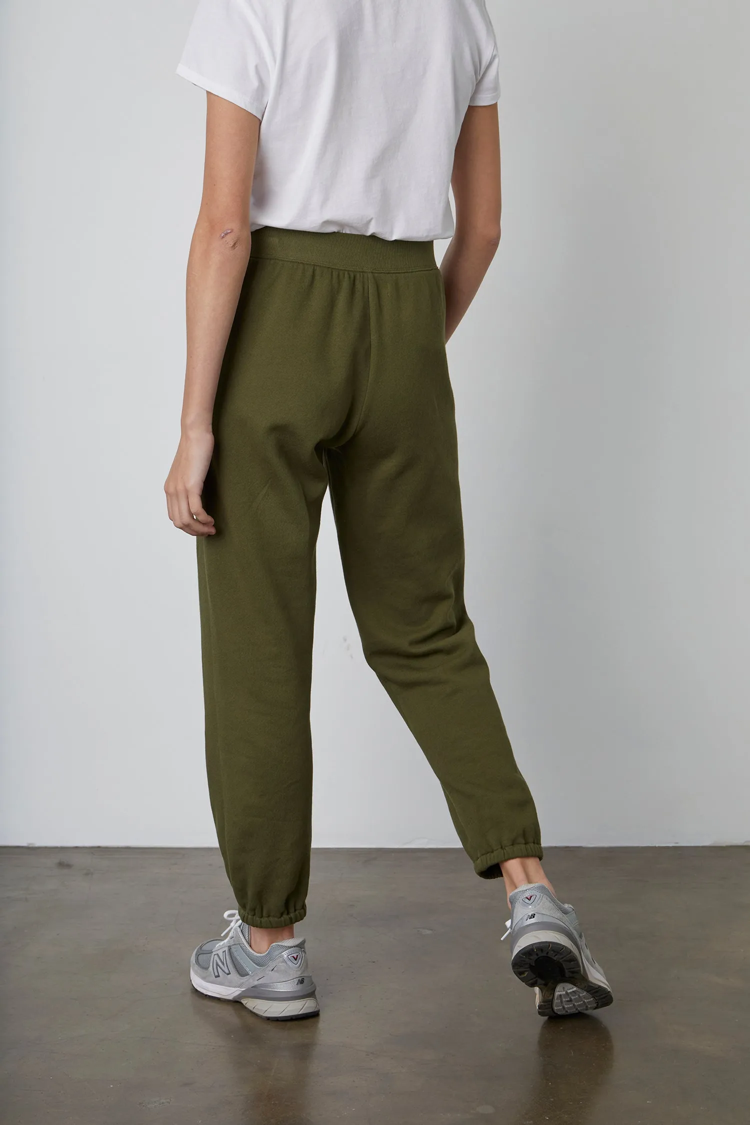 MEGAN FLEECE SWEATPANT IN KHAKI