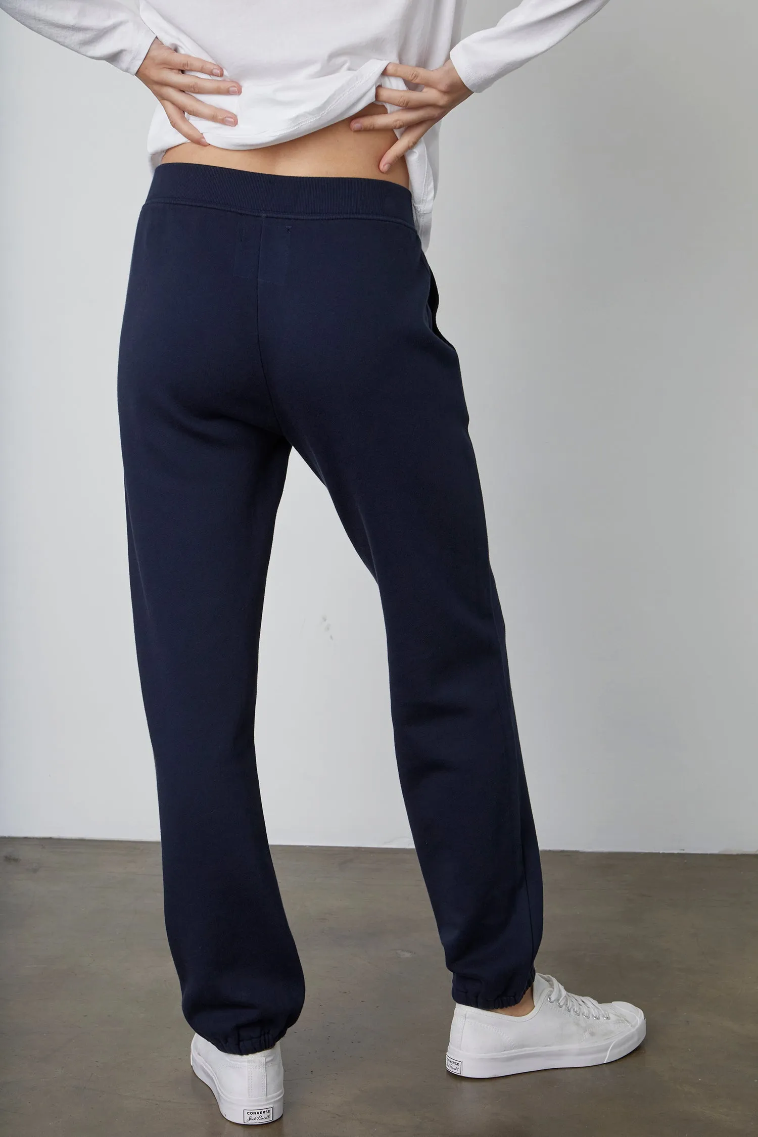 MEGAN FLEECE SWEATPANT IN NAVY