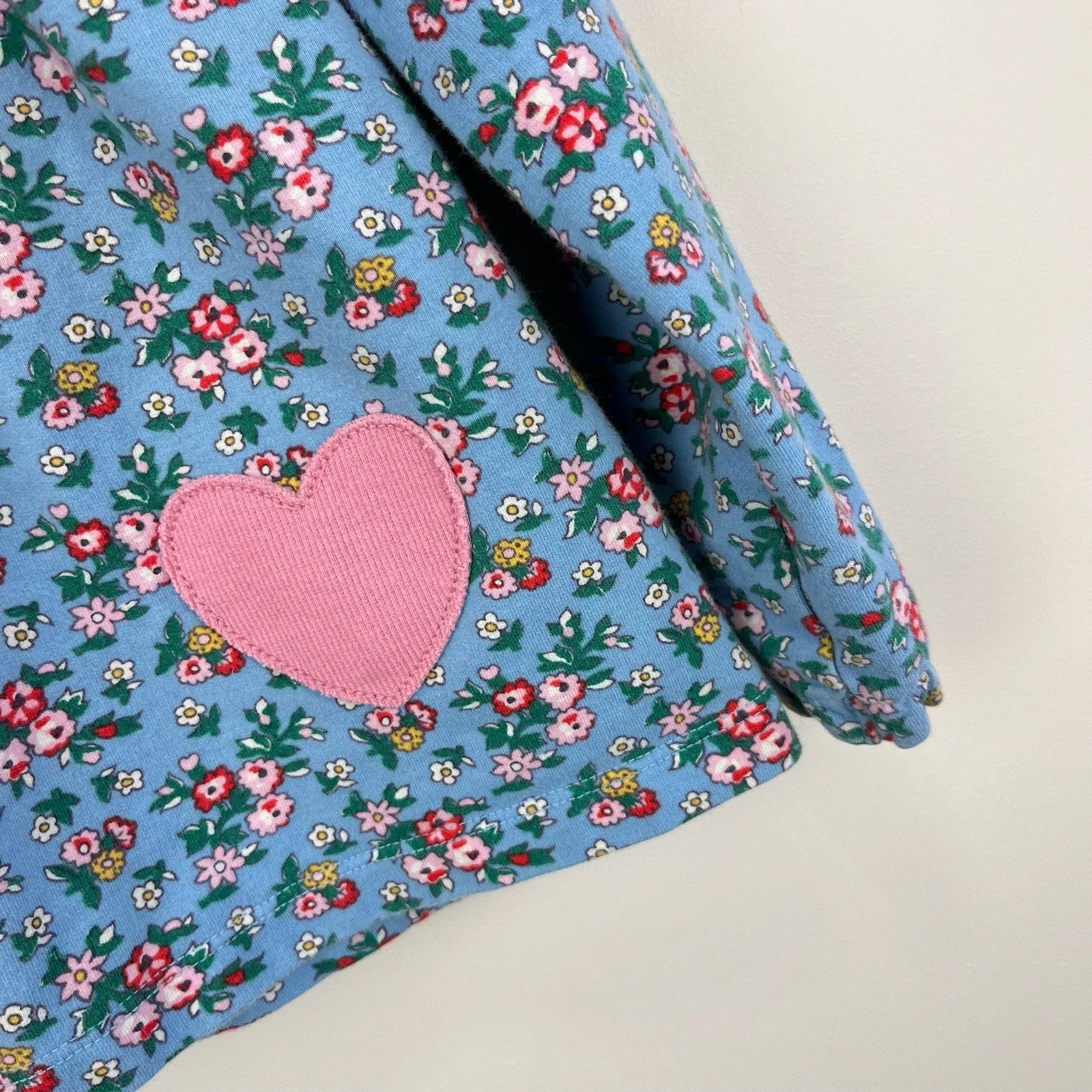 Mini Boden Blue Floral Ruffle Heart Blouse 18-24 Months