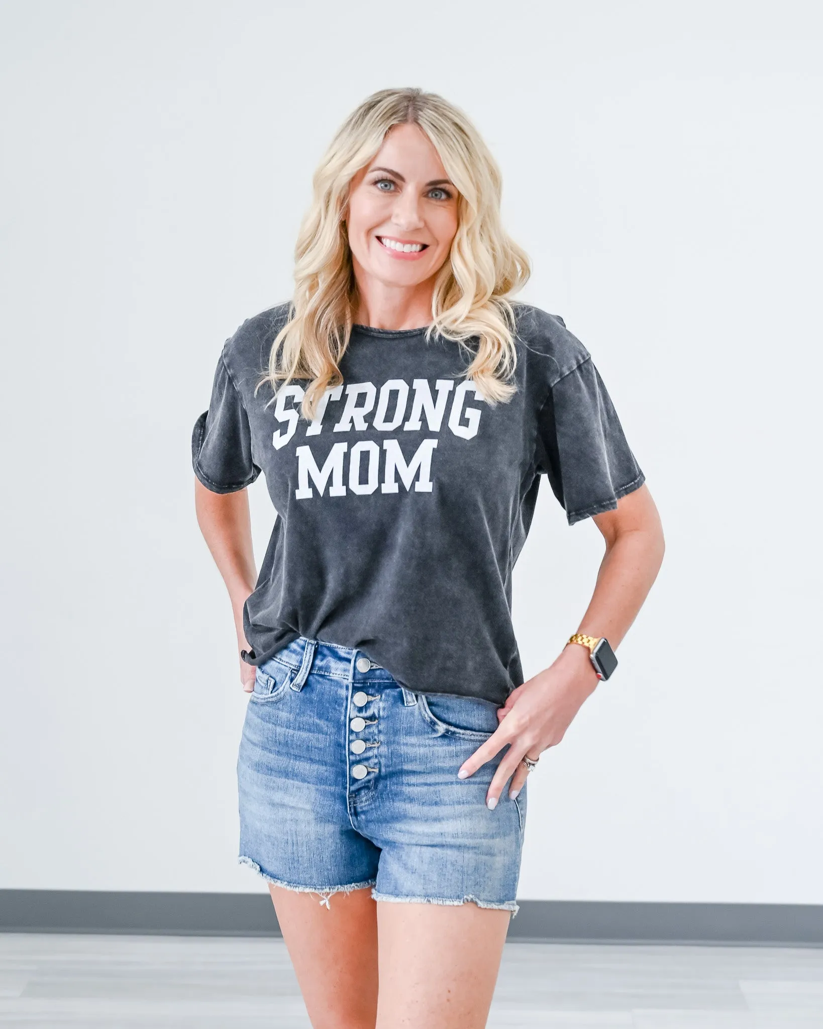 Strong Mom Mineral Washed Top