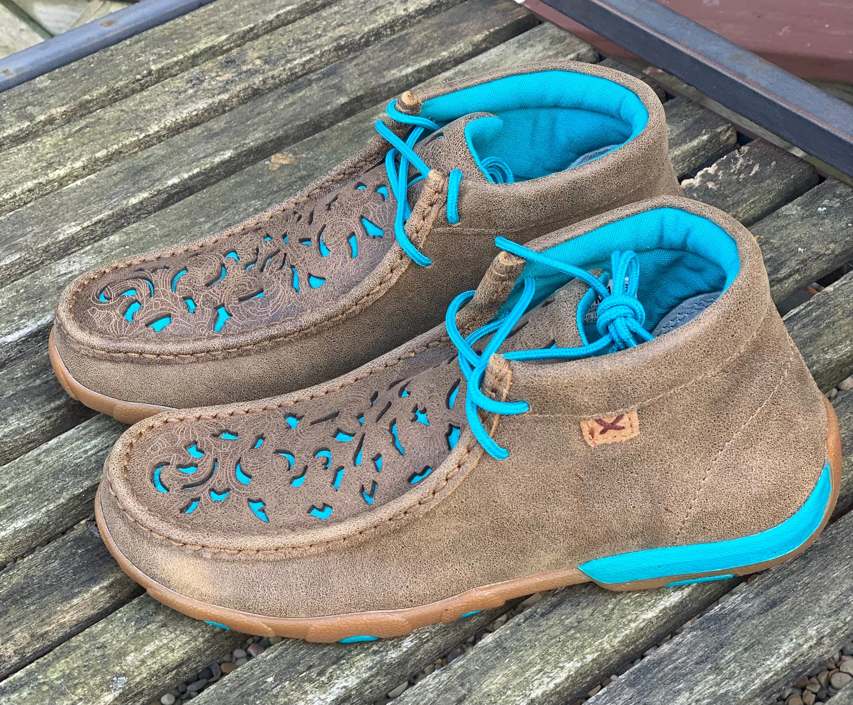 Twisted X Women's Turquoise Inlay Chukka Driving Mocs WDM0126