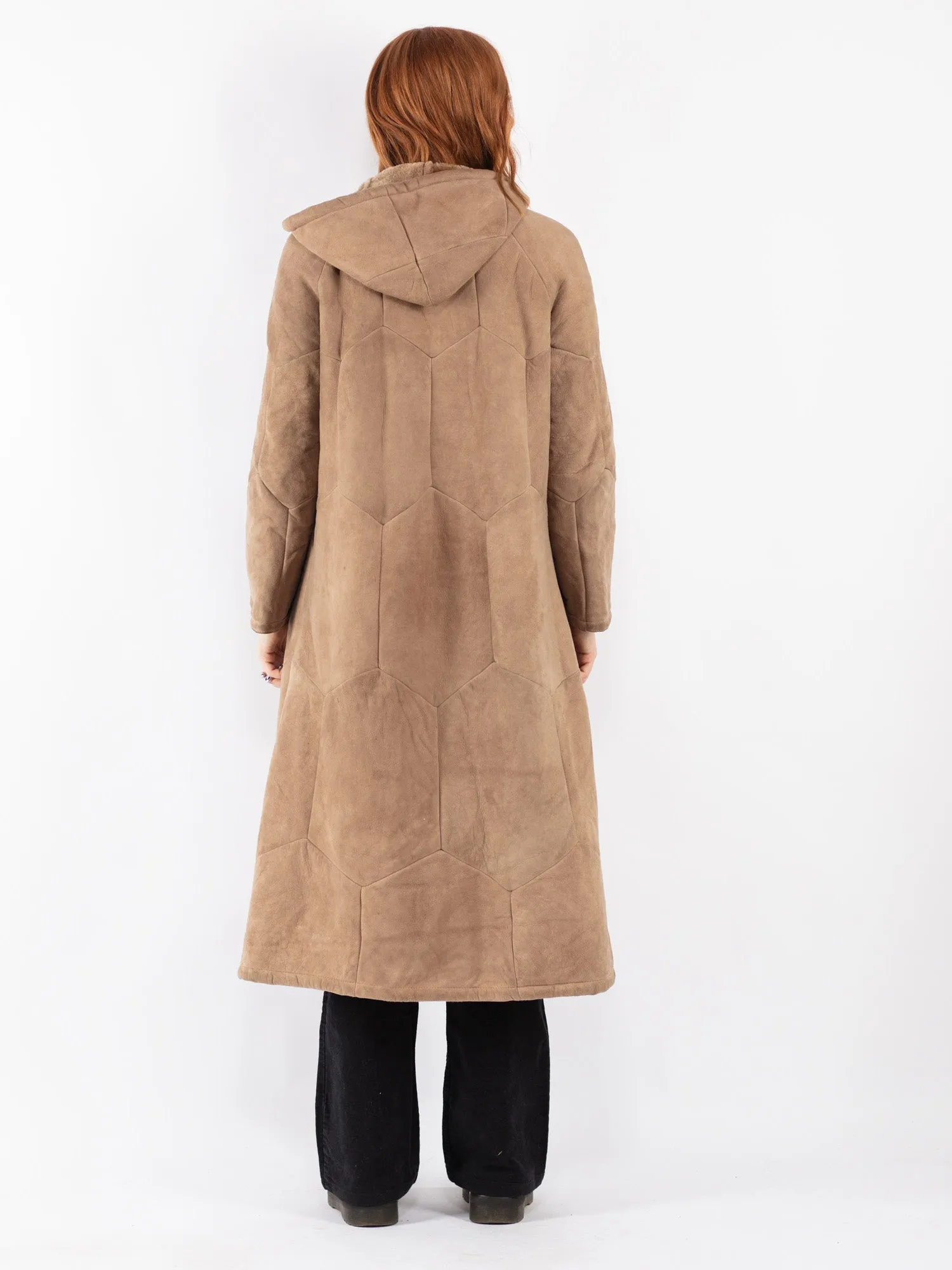 Vintage 70's Women Hooded Sheepskin Coat in Beige