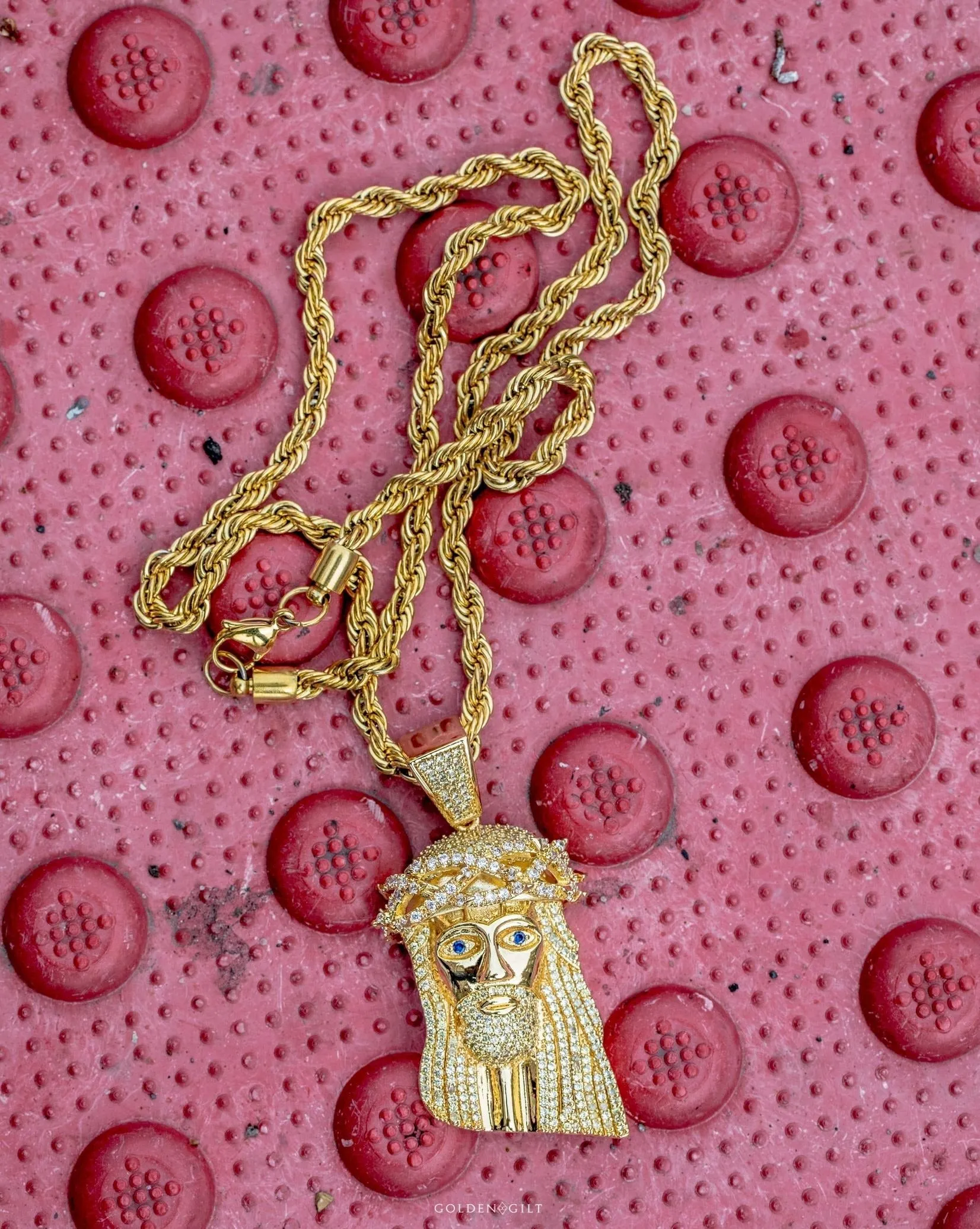 Xl Jesus with Rope Chain 18K Gold Platted Golden Gilt Pendant